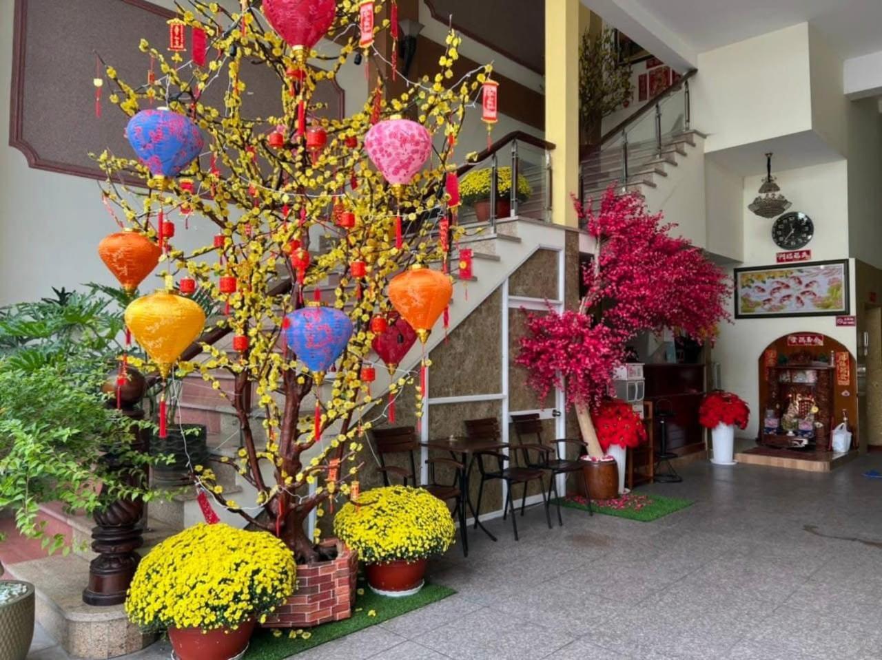 Khach San Ngu Long Hai Vinh Long Exterior photo